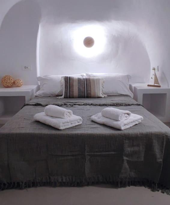 Finikas Cave House Apartment Foinikia  Bagian luar foto