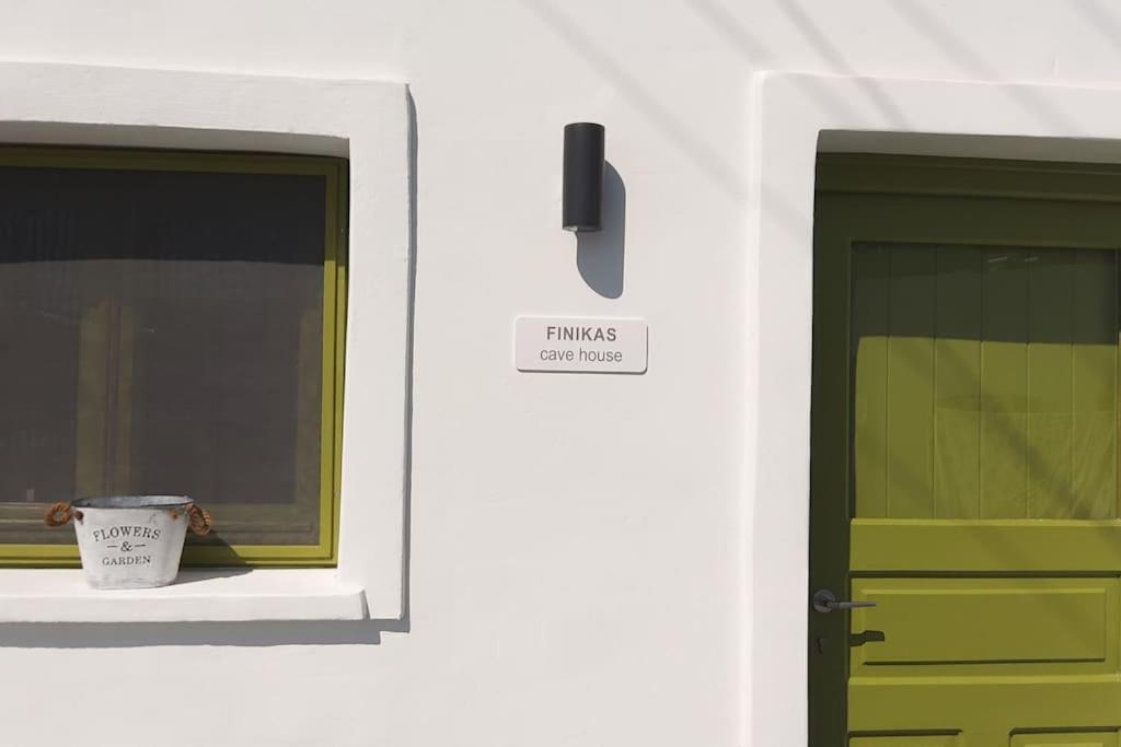 Finikas Cave House Apartment Foinikia  Bagian luar foto