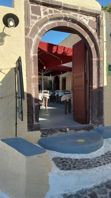 Finikas Cave House Apartment Foinikia  Bagian luar foto